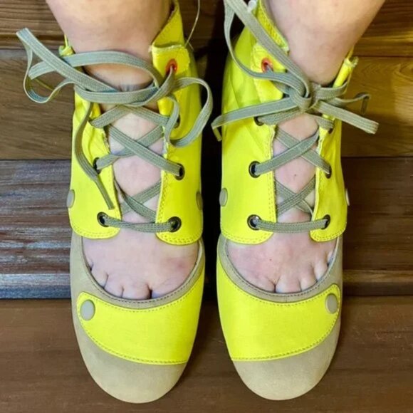 Patagonia Convertible Ballet Flats Neon Yellow/Taupe Best Fits 6.5–7 | Rare - Picture 5 of 11